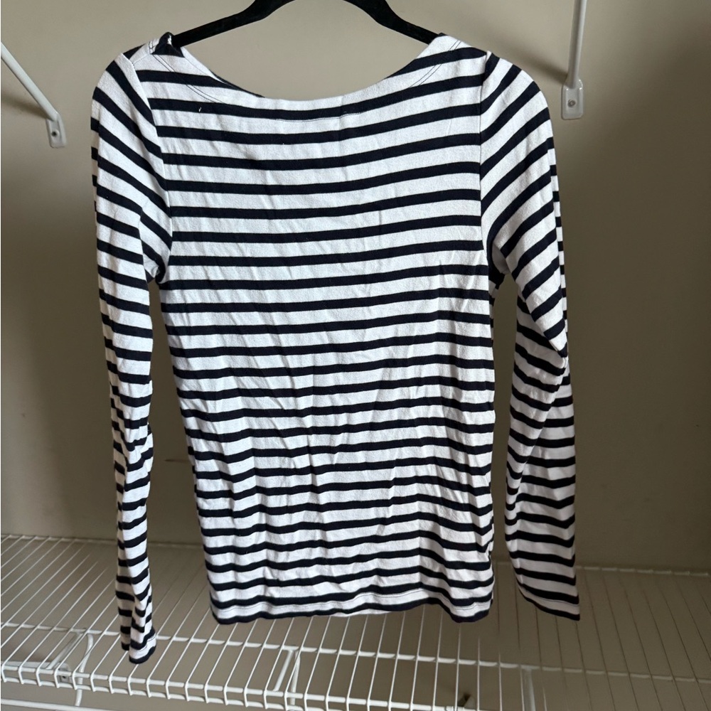 GAP Navy and White Fitted Blouse Tee